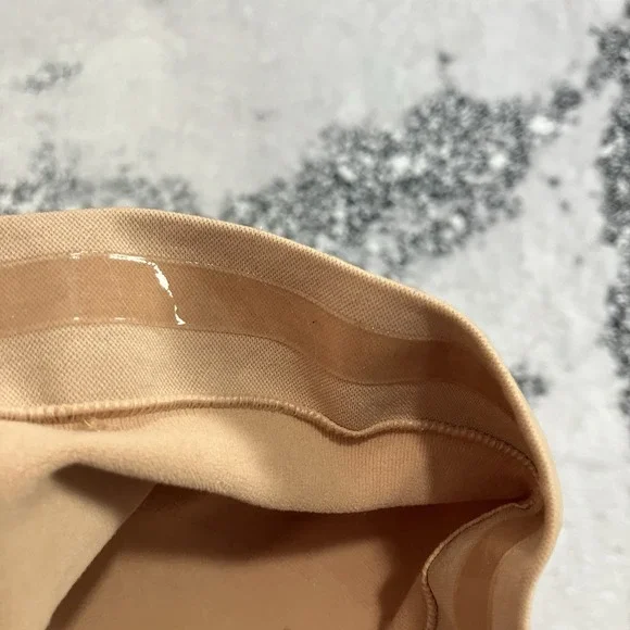 Skims Sculpting High Waist Thong Shapewear Womens Size 4X 5X Beige Seamless - Picture 3 of 7